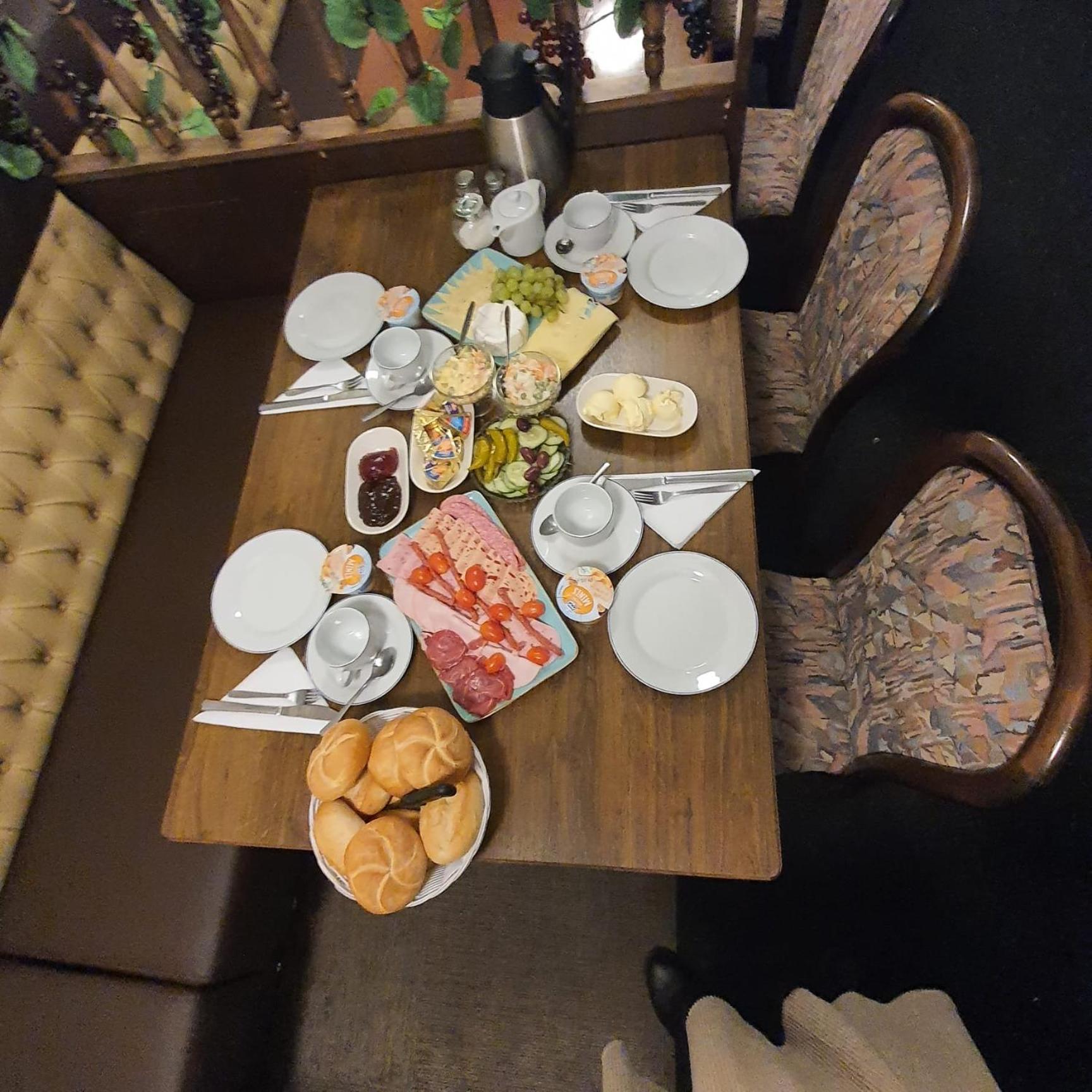 Motel Zur Festwiese Gierstadt Ngoại thất bức ảnh