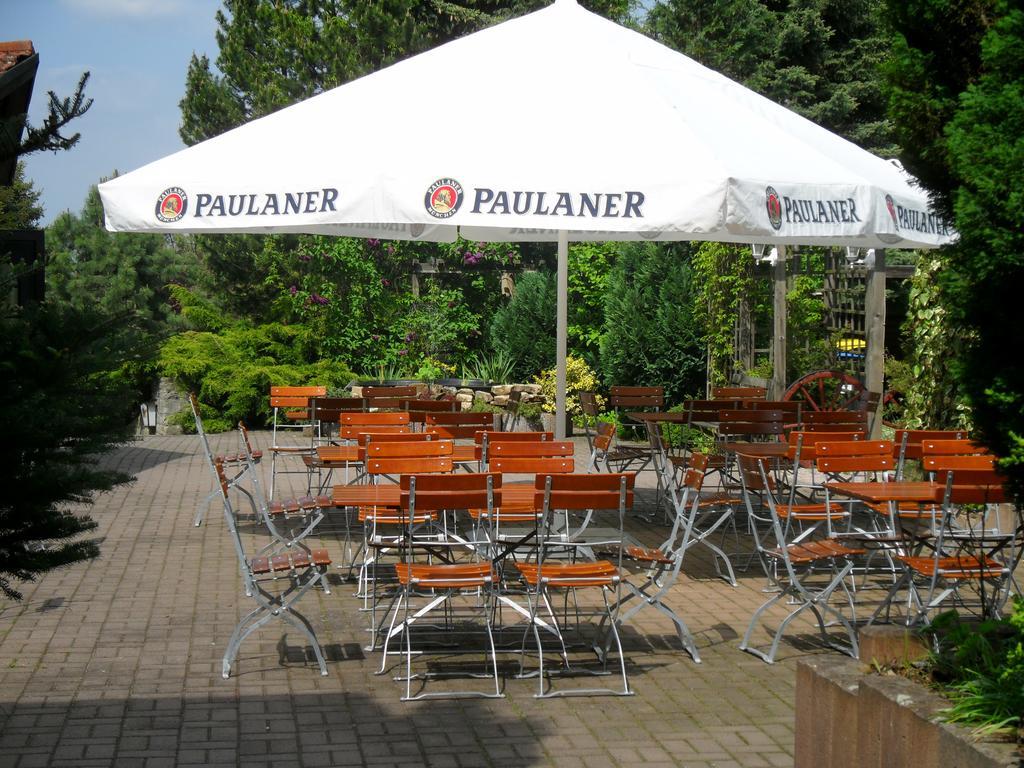 Motel Zur Festwiese Gierstadt Ngoại thất bức ảnh
